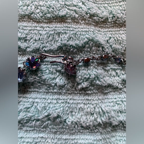 Elegant light blue rhinestone matching Necklace and Earring Set. - Picture 3 of 7